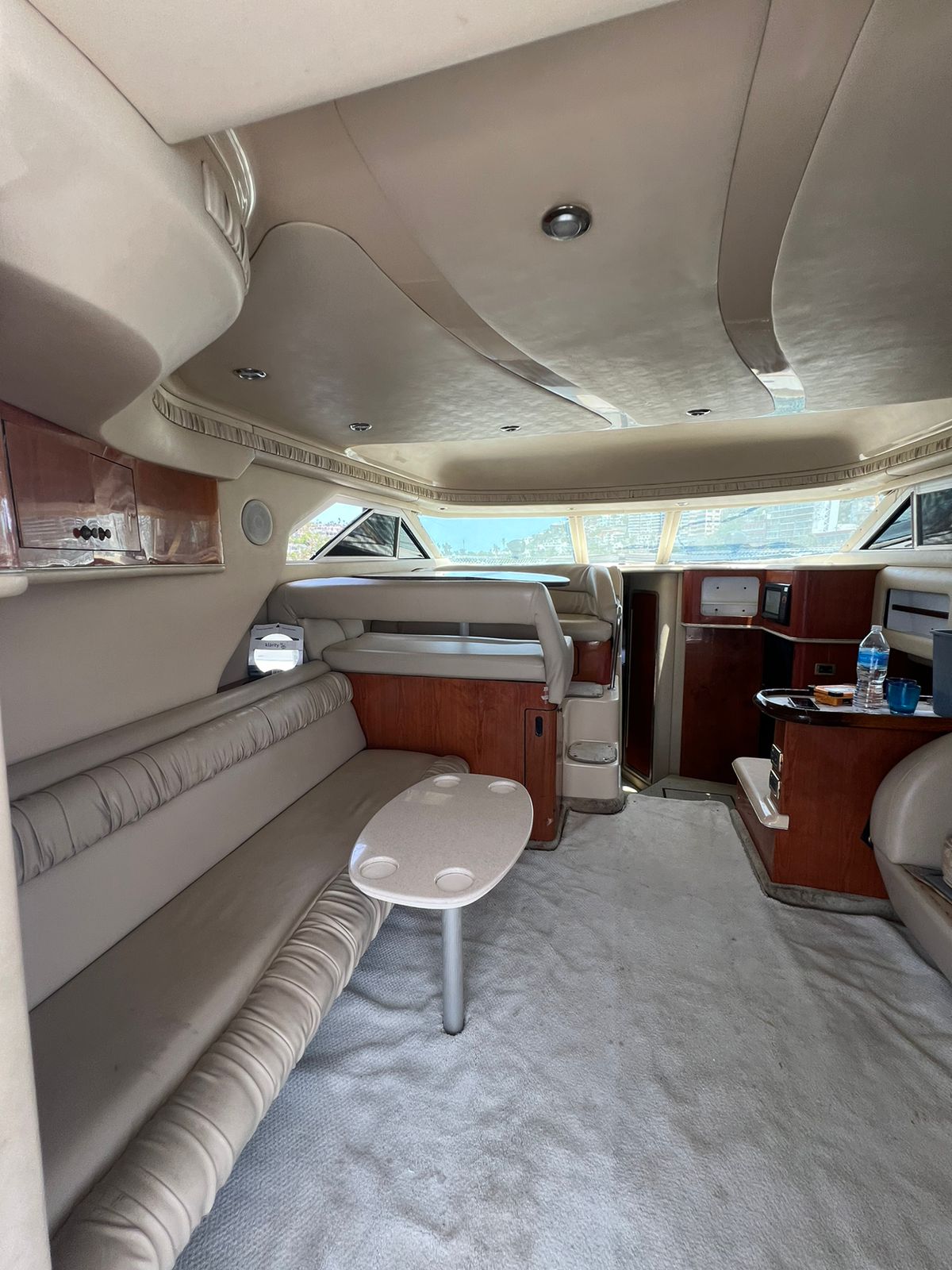 🛥️ Marca Sea Ray "Nautilus" 👥 Capacidad: 15 personas - Image 6