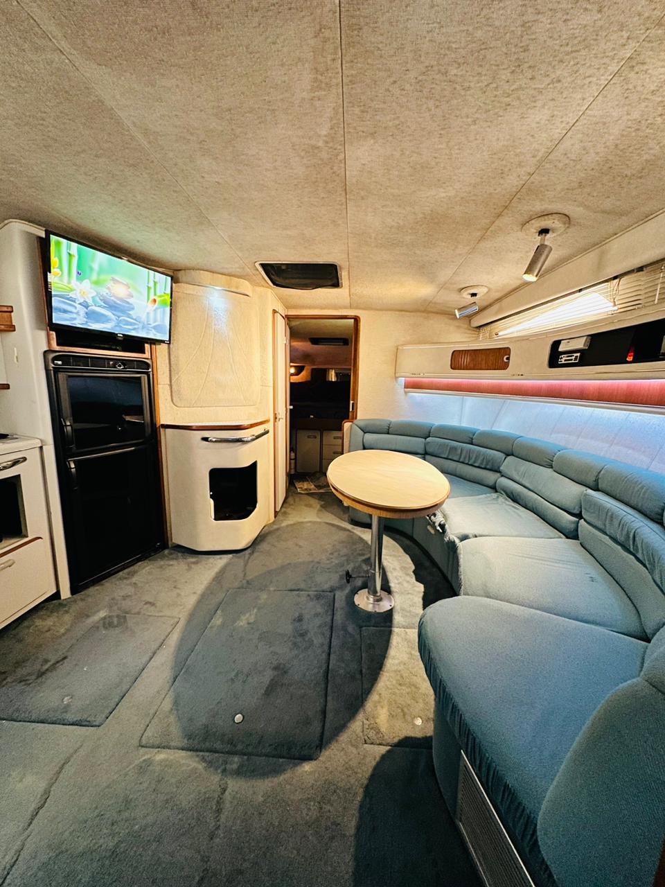 🛥️ Marca Sea Ray "Hipnotik" 👥 Capacidad: 15 personas - Image 5