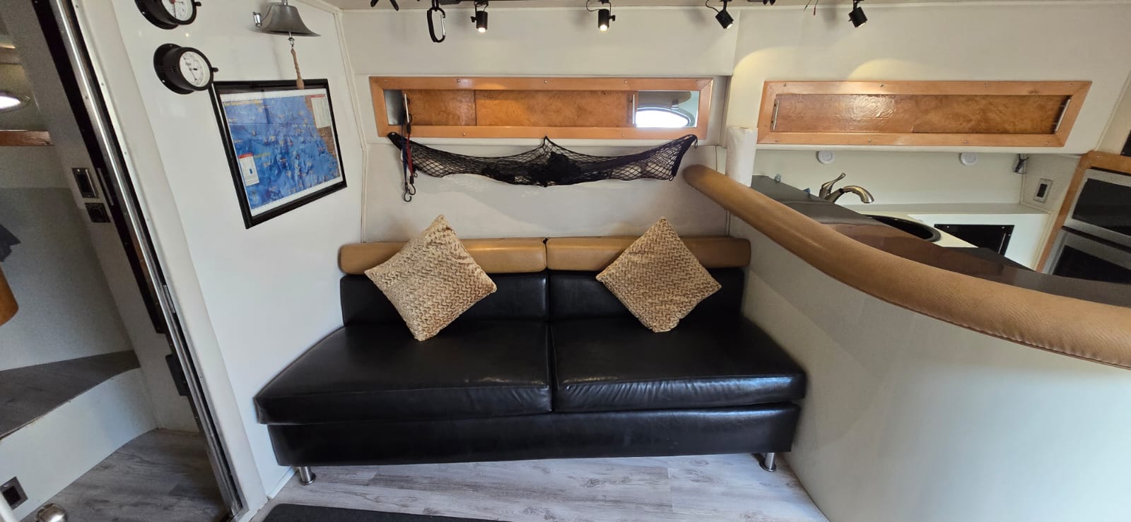 🛥️ Marca Sea Ray "After Hour" 👥 Capacidad: 15 personas - Image 7