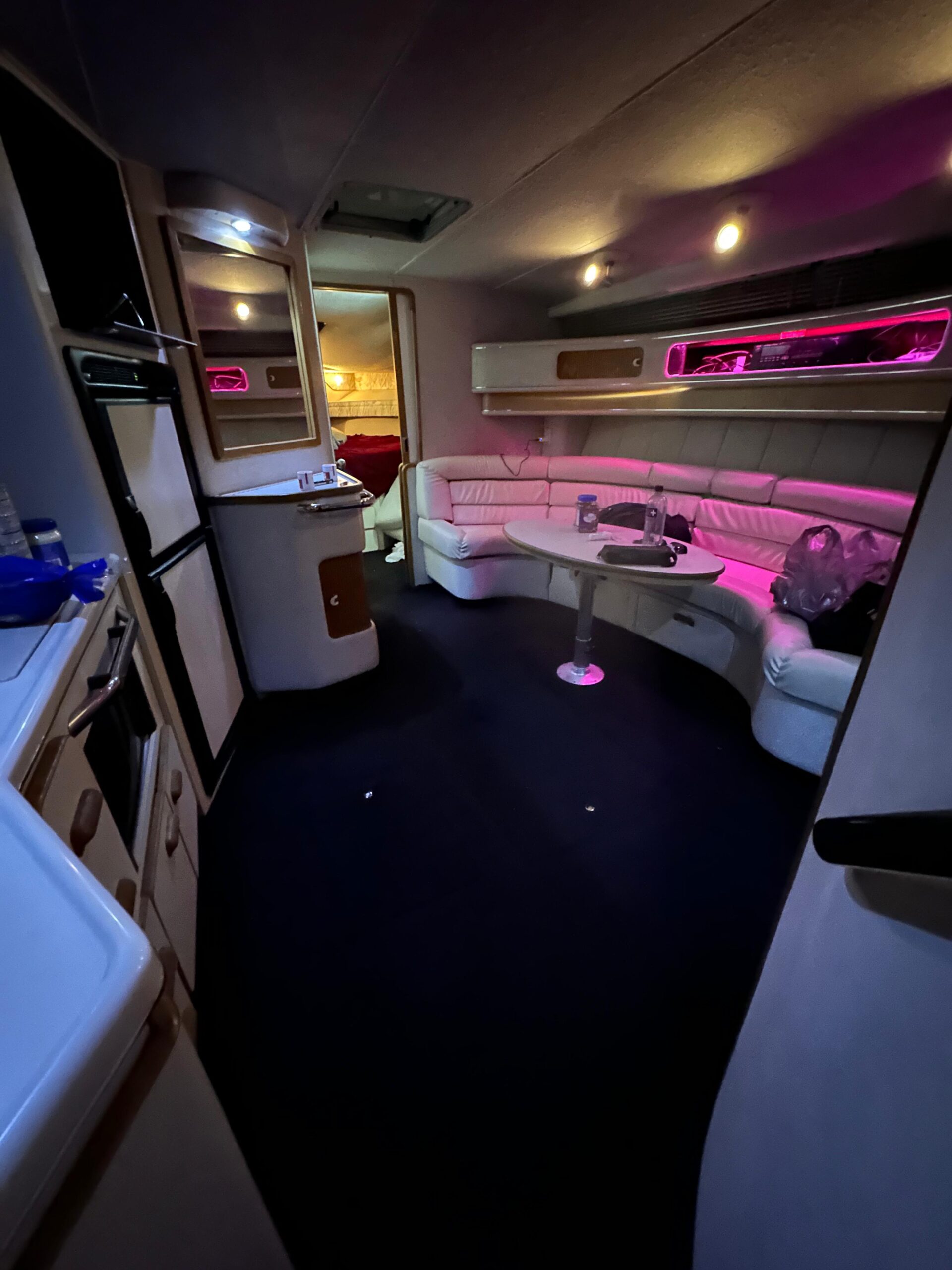 🛥️ Marca Sea Ray "Sea Porche" 👥 Capacidad: 15 personas - Image 10