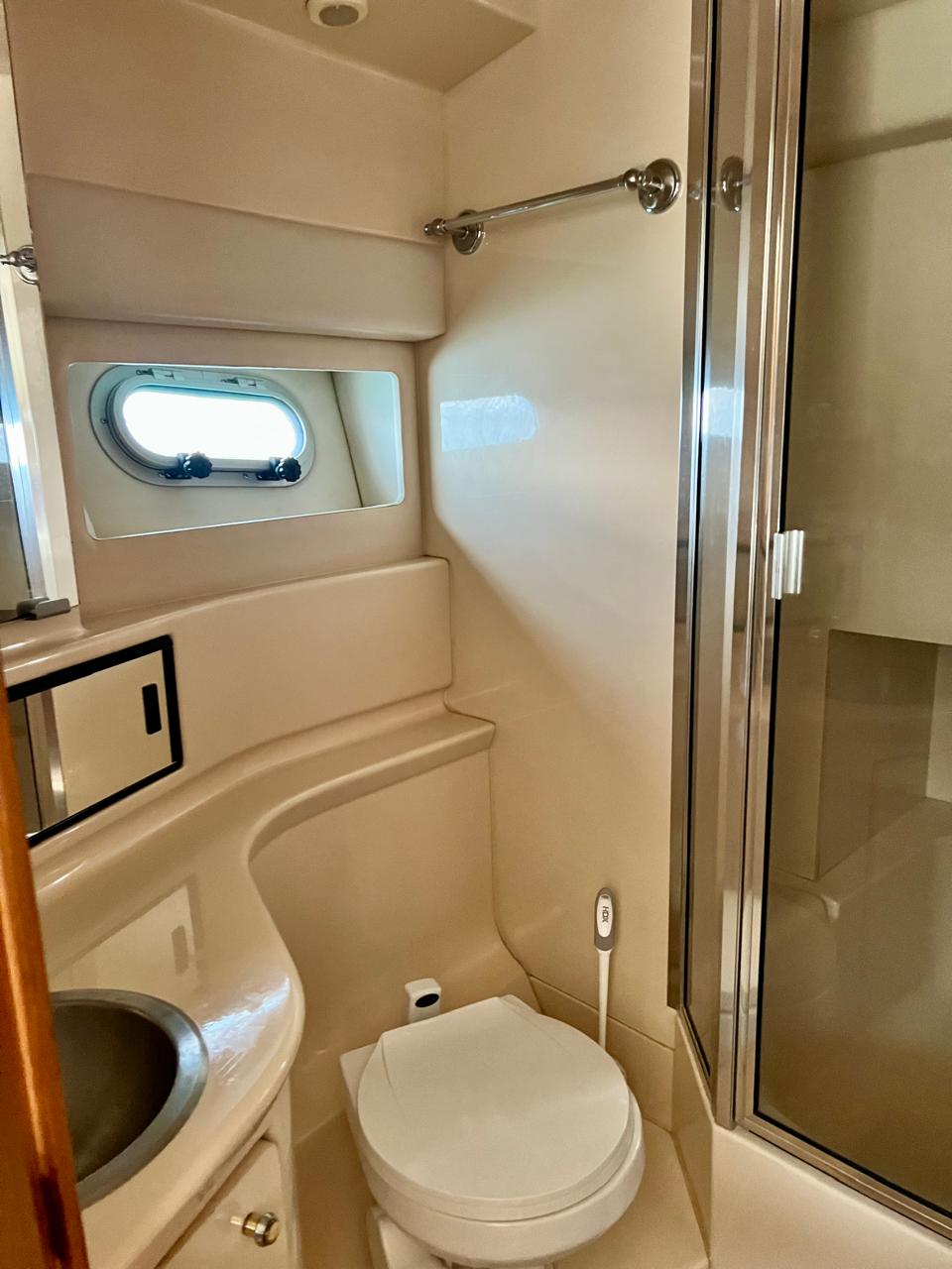 🛥️ Marca Baylinner "Sonrisa" 👥 Capacidad: 15 personas - Image 4