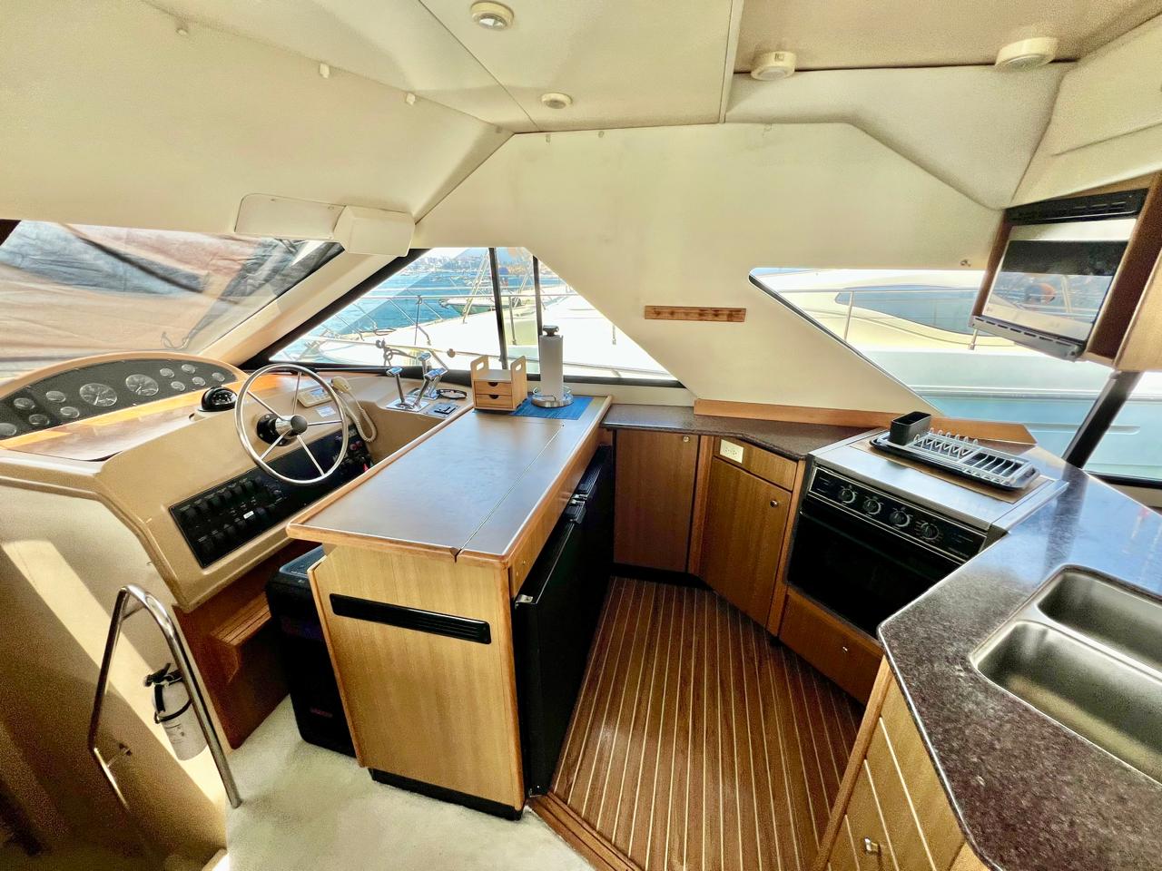 🛥️ Marca Baylinner "Sonrisa" 👥 Capacidad: 15 personas - Image 9